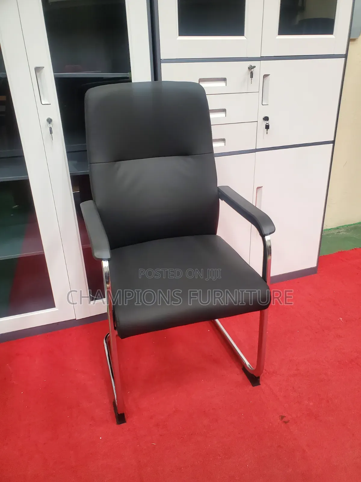Black Leather Cantilever Boardroom/Office Chair