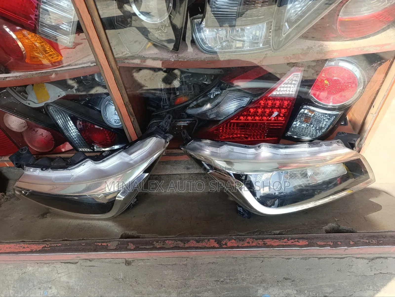 Suzuki Solio Bandit Headlight Zenon Type