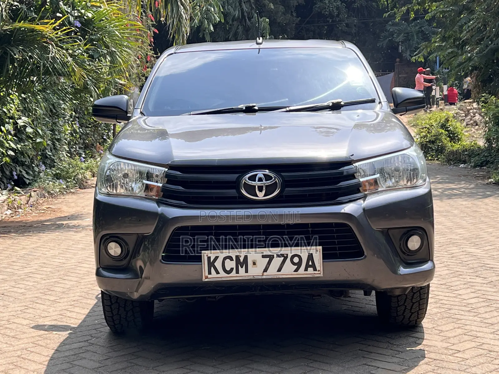 Toyota Hilux 2017 Gray