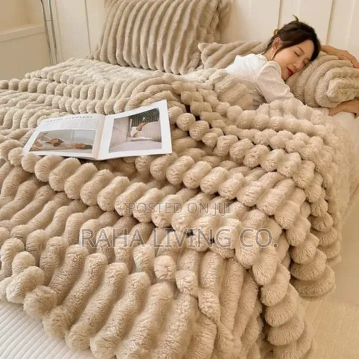 Modern Plain Striped Woven Flannel Fleece Blanket