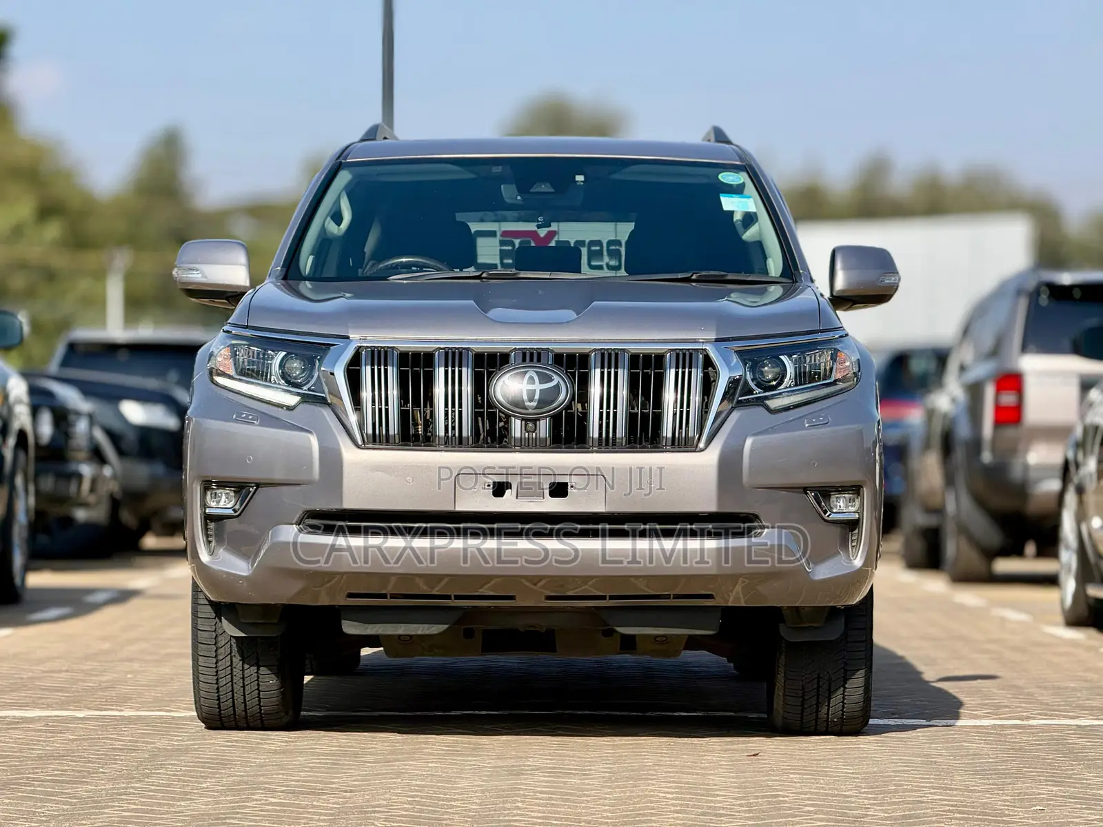 Toyota Land Cruiser Prado 2.8 2017 Brown