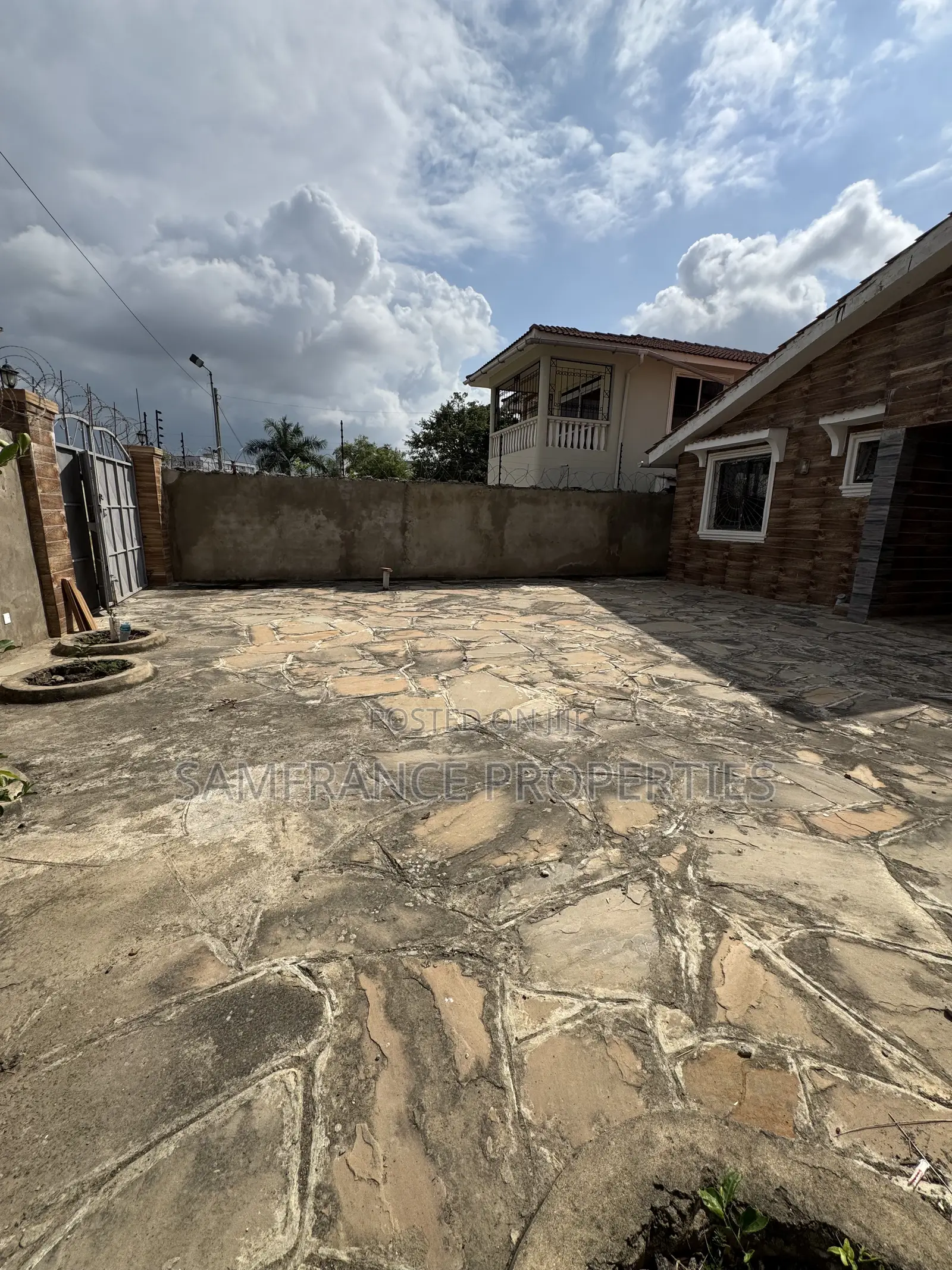 4bdrm Bungalow in Utange for sale
