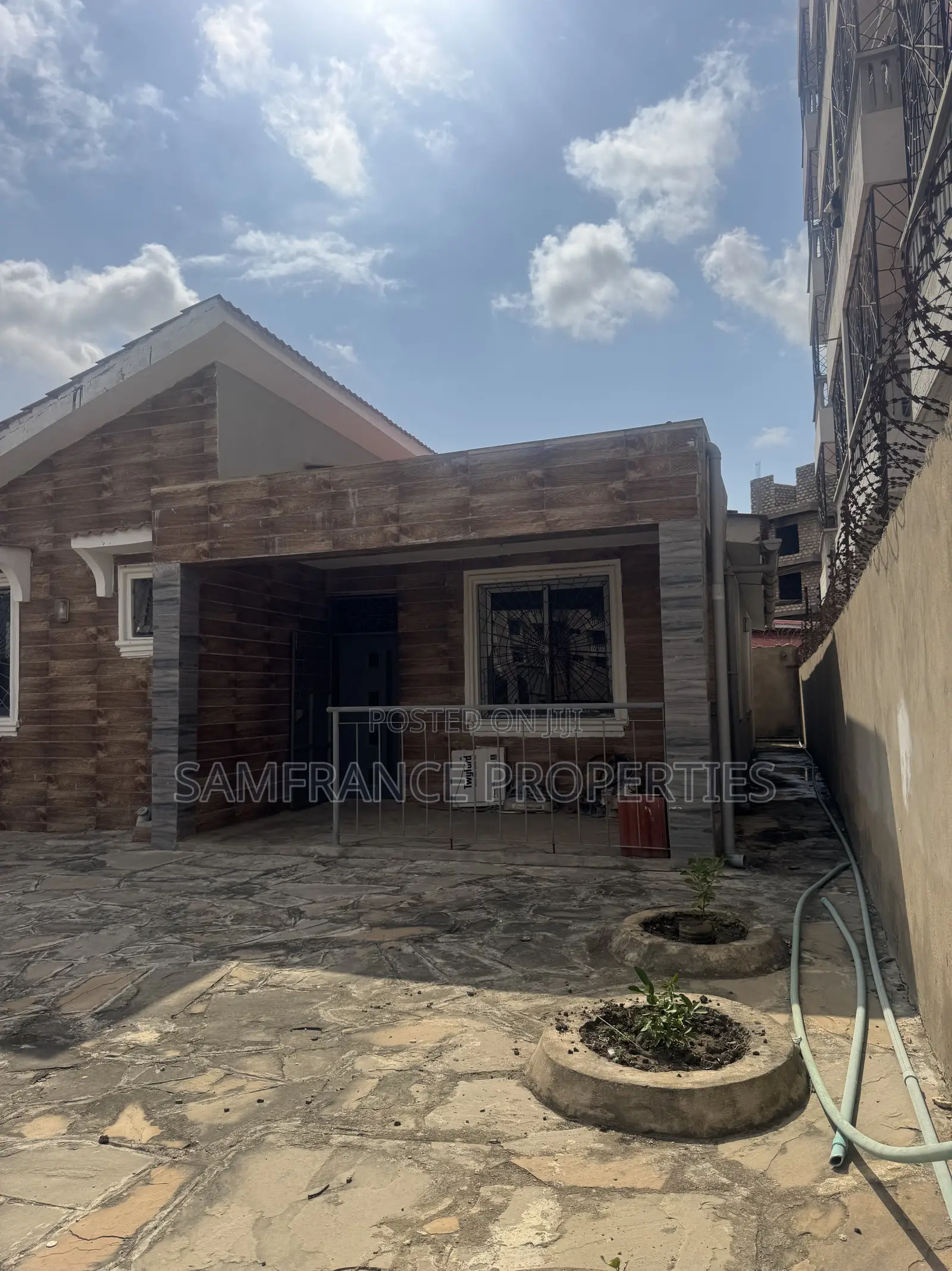 4bdrm Bungalow in Utange for sale