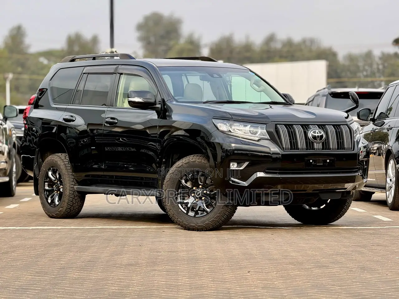 Toyota Land Cruiser Prado 2.7 2019 Black