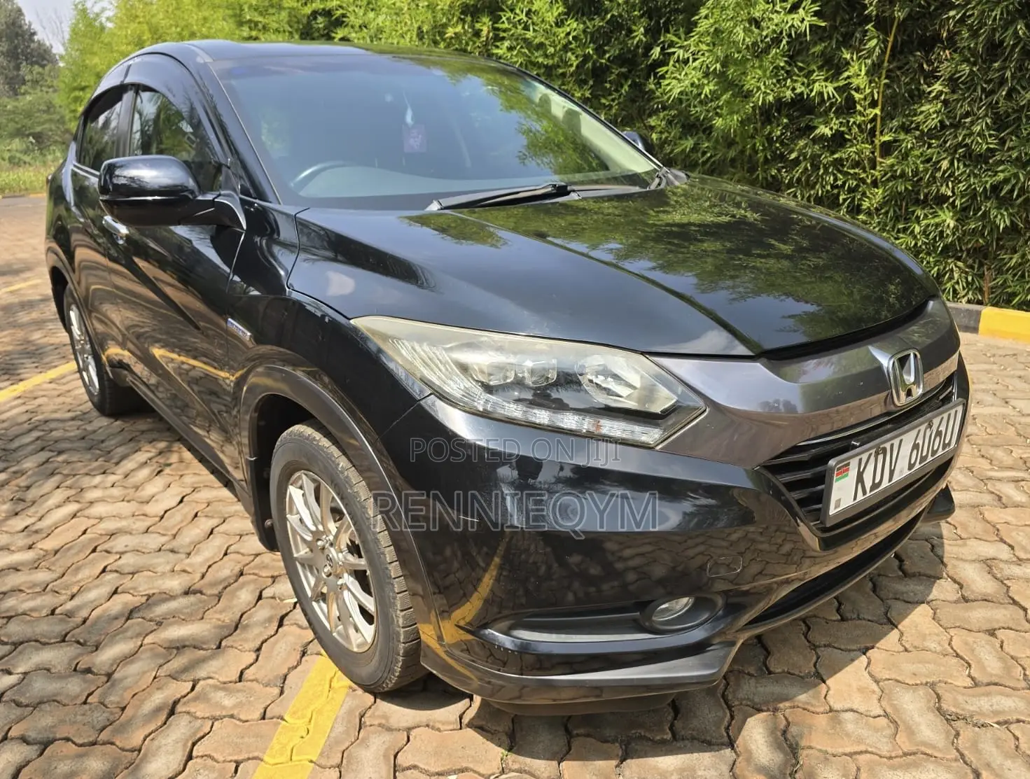 Honda Vezel 2018 Black