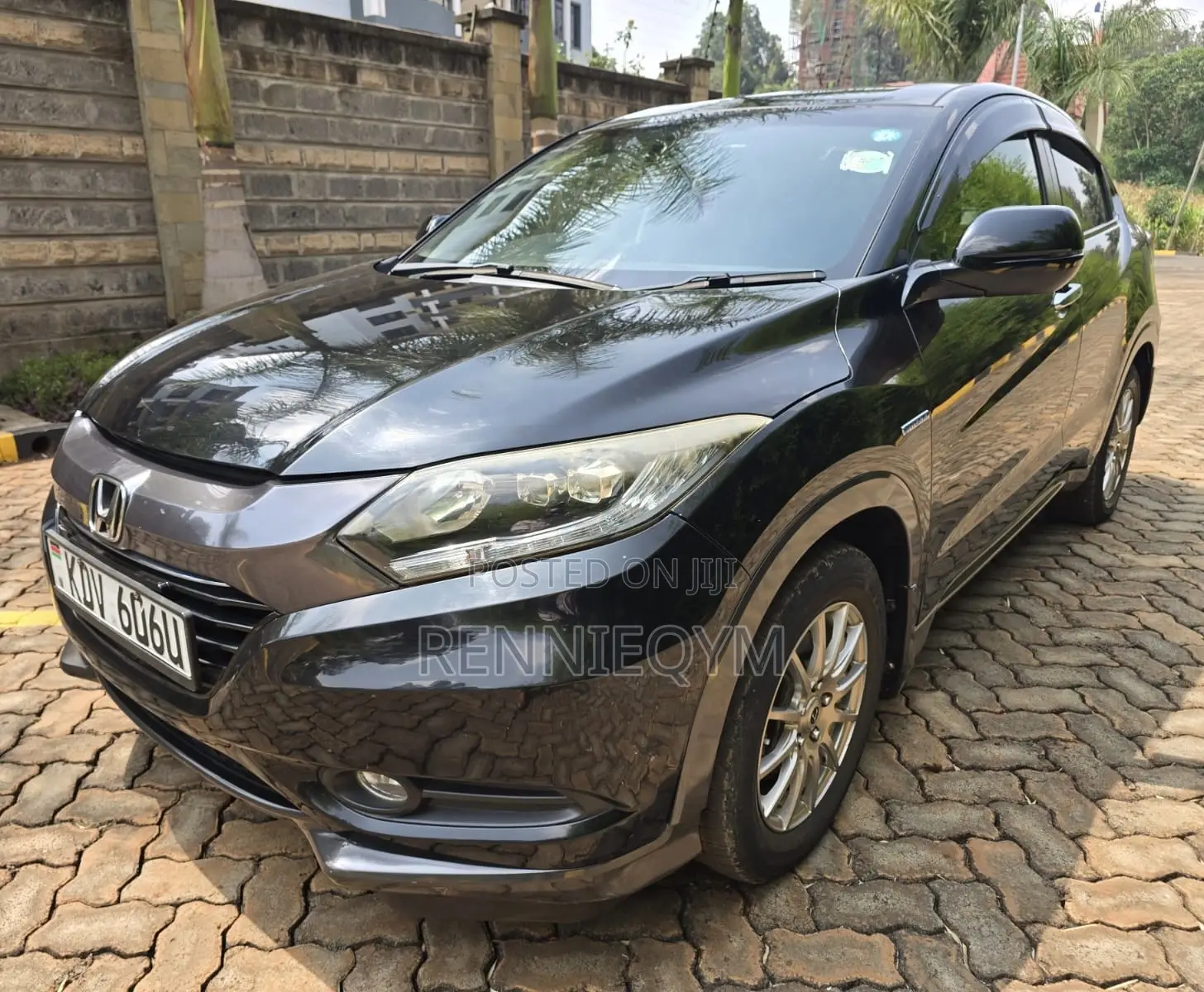 Honda Vezel 2018 Black