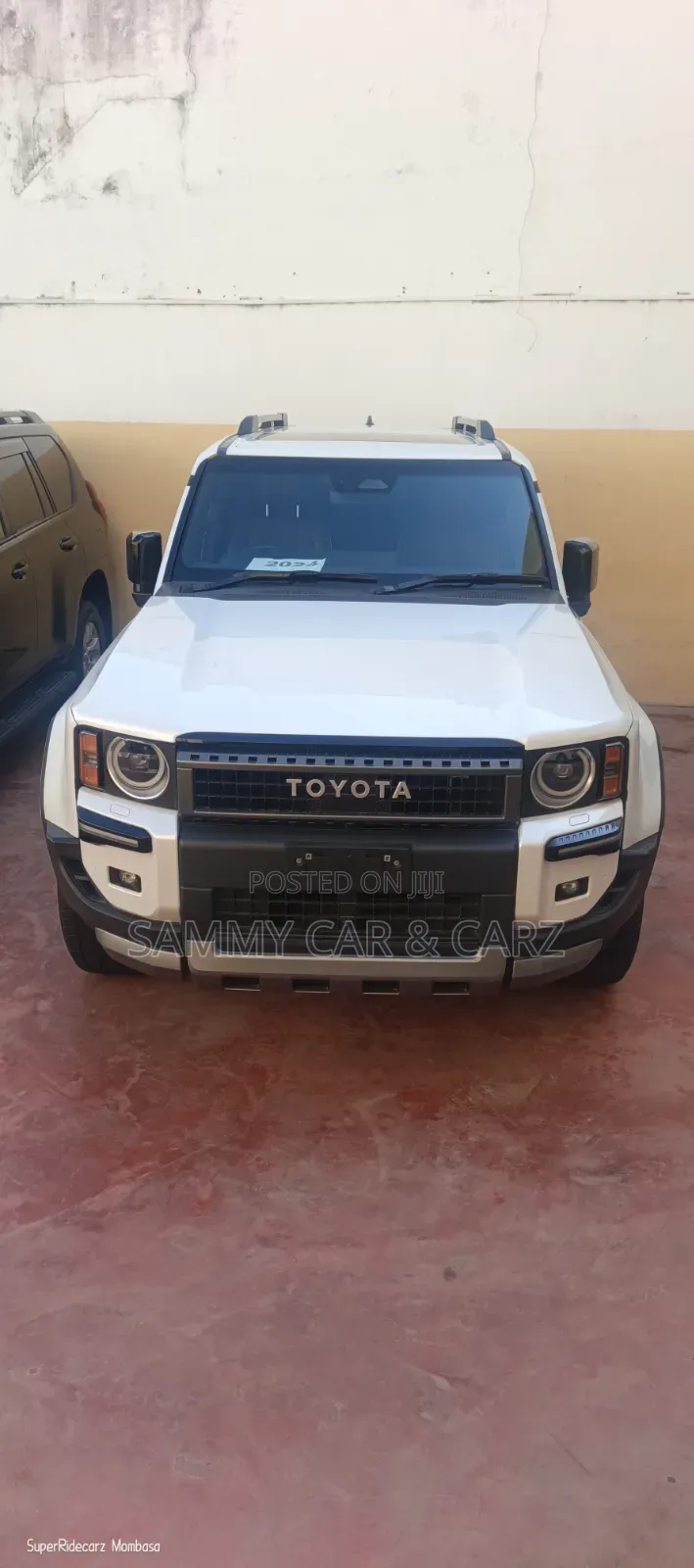 Toyota Land Cruiser Prado 2024 White