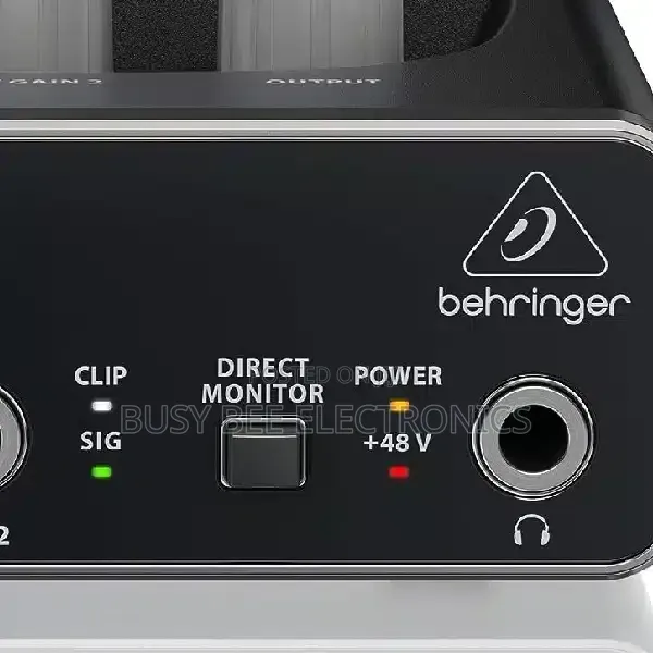 Behringer U-Phoria UM2
