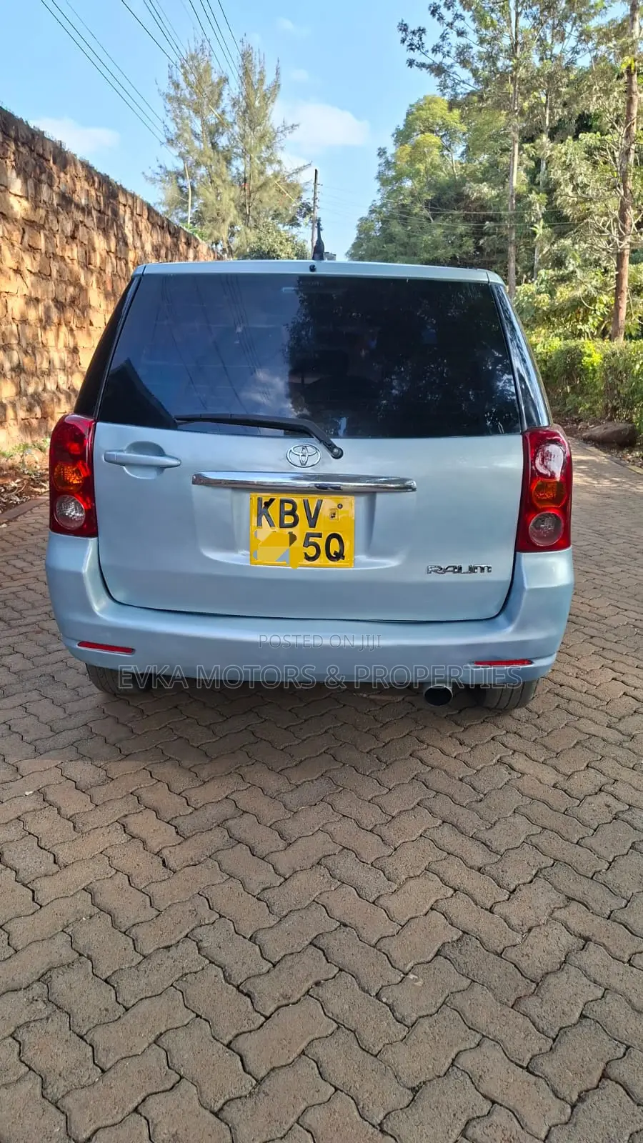 Toyota Raum 2006 Gray