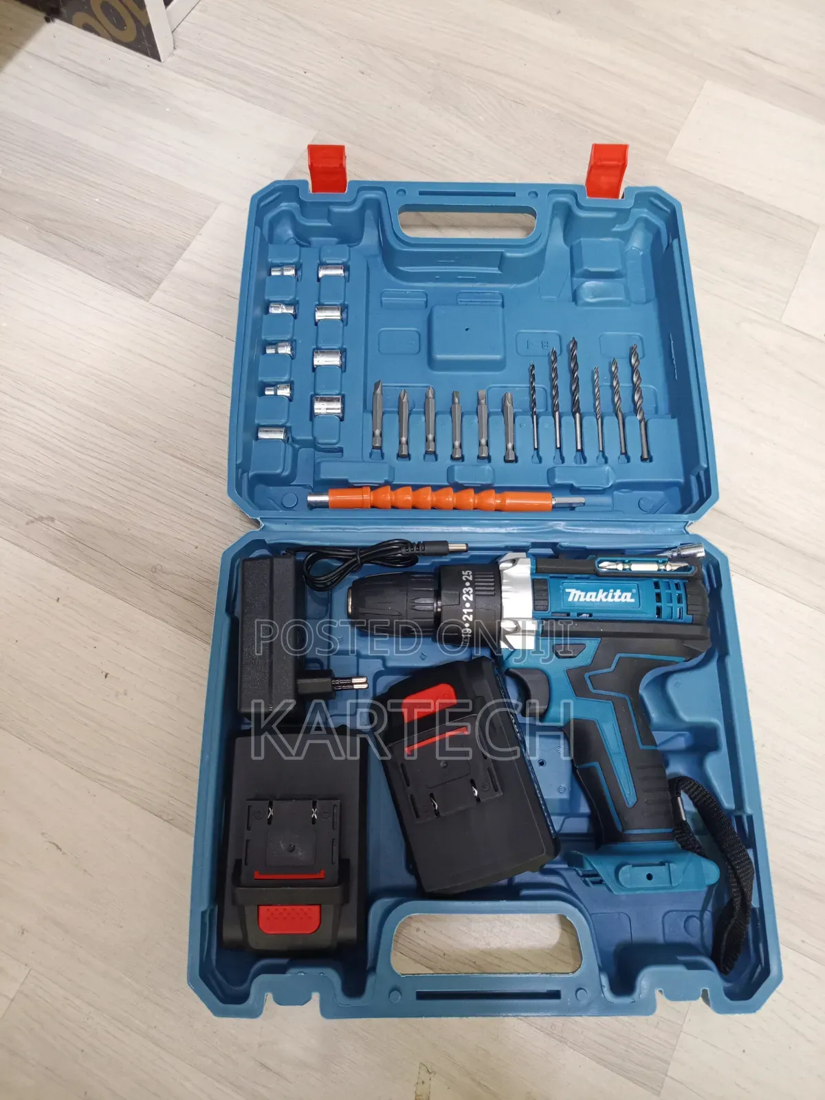 Makita 36V 47 PCs Cordless Drill Driver Kit