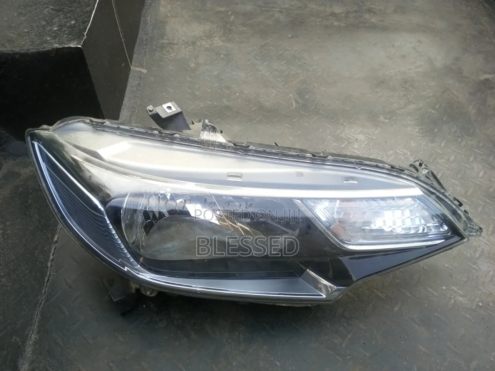 Honda Fit 2015 Headlight