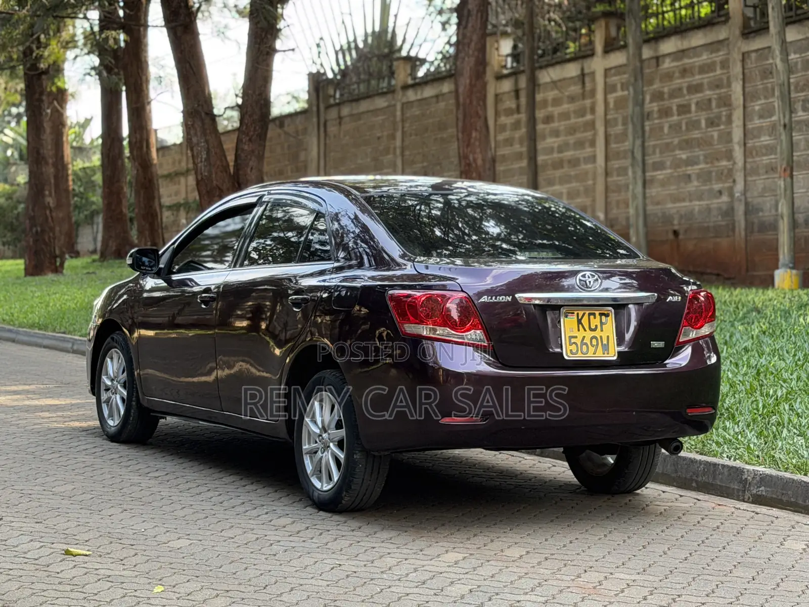 Toyota Allion 2010 Burgundy