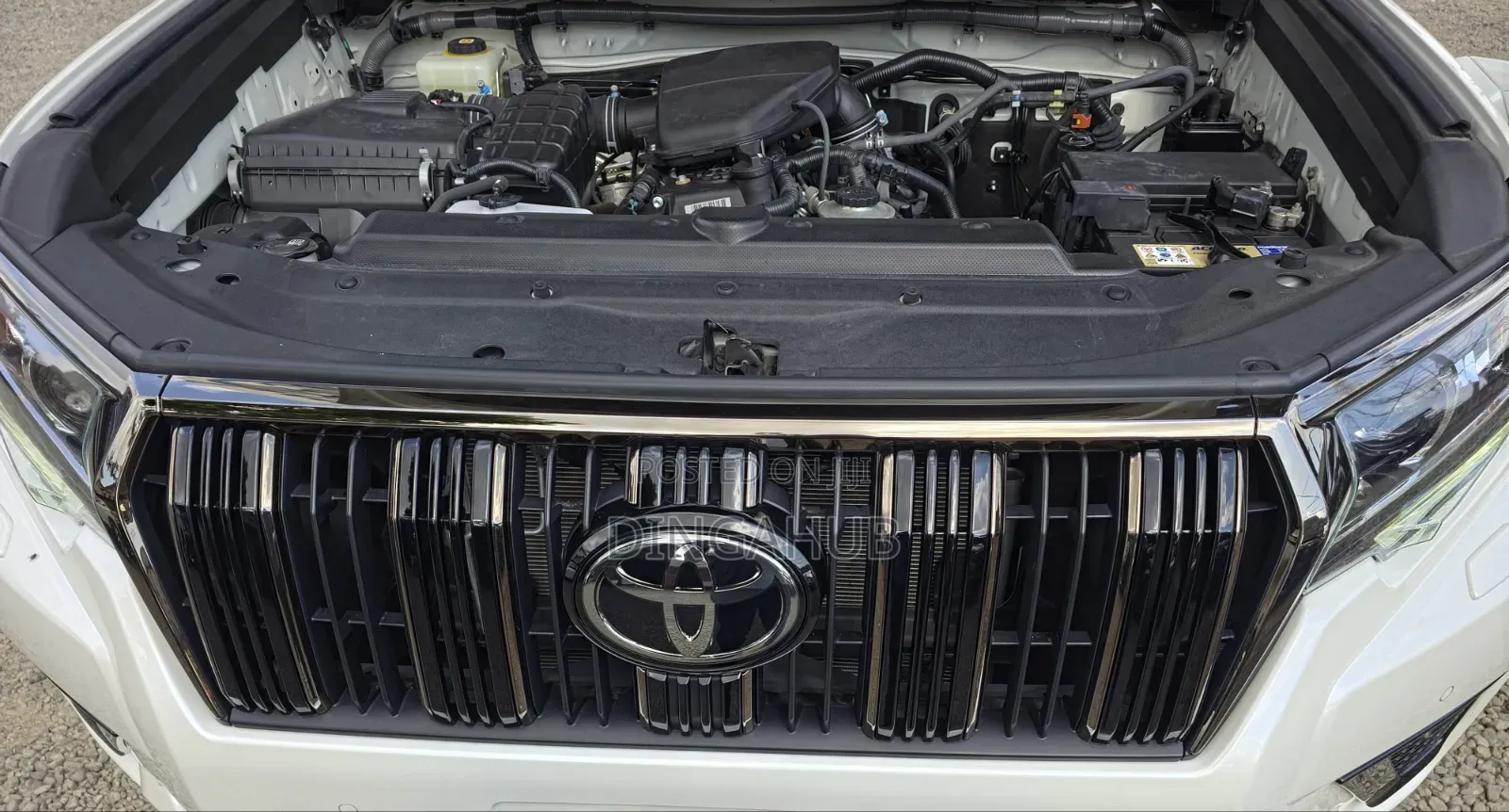 Toyota Land Cruiser Prado 2021 White