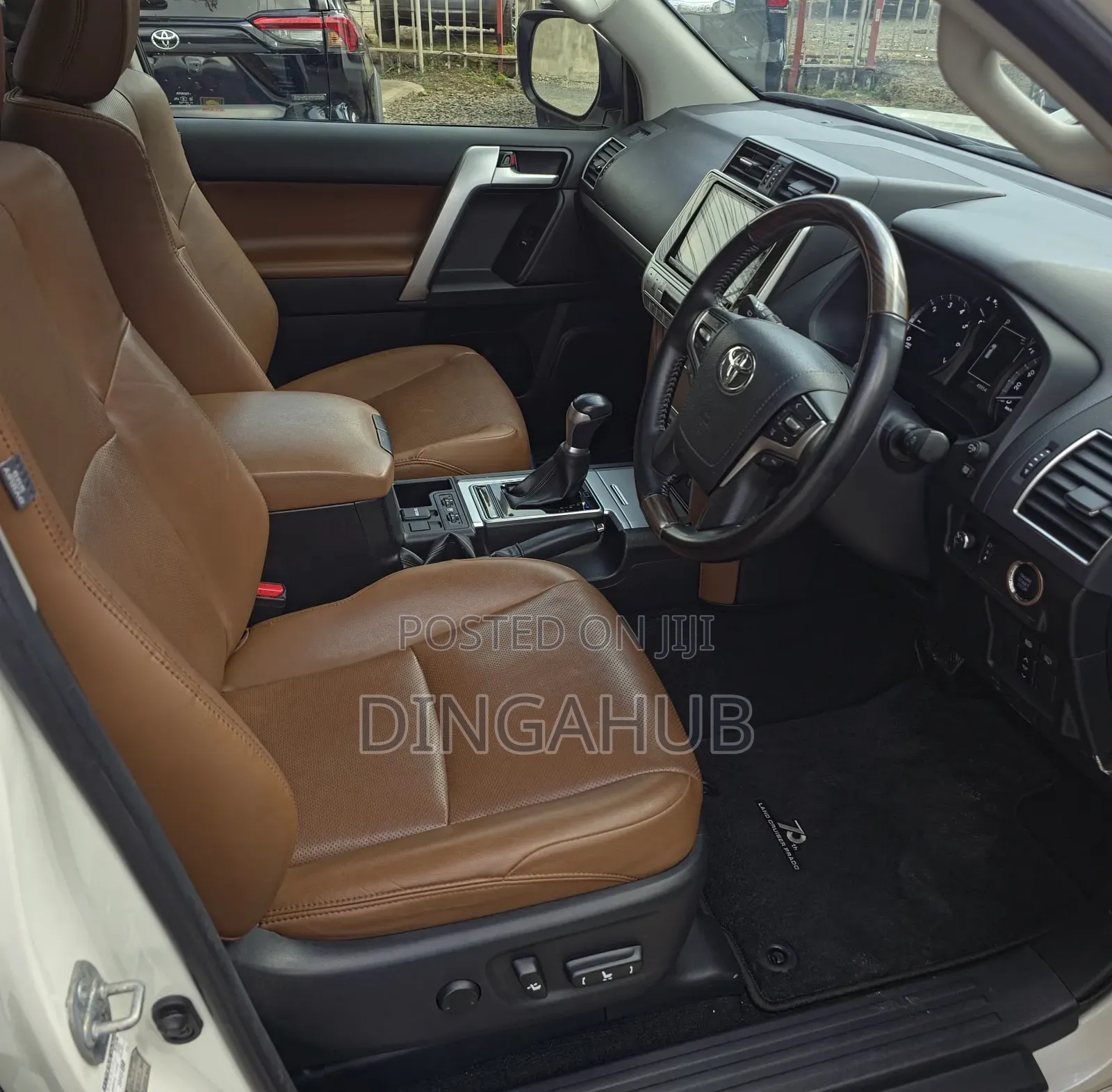 Toyota Land Cruiser Prado 2021 White
