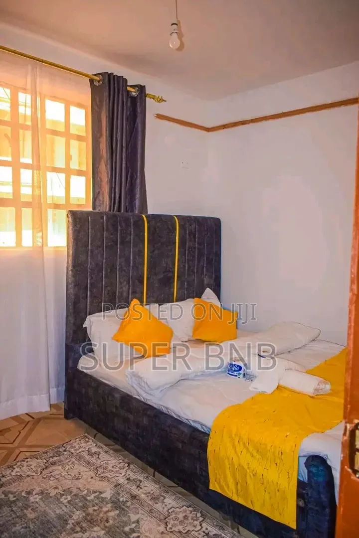 Airbnb Kamakis Eastern Bypass 1.7 Lounge