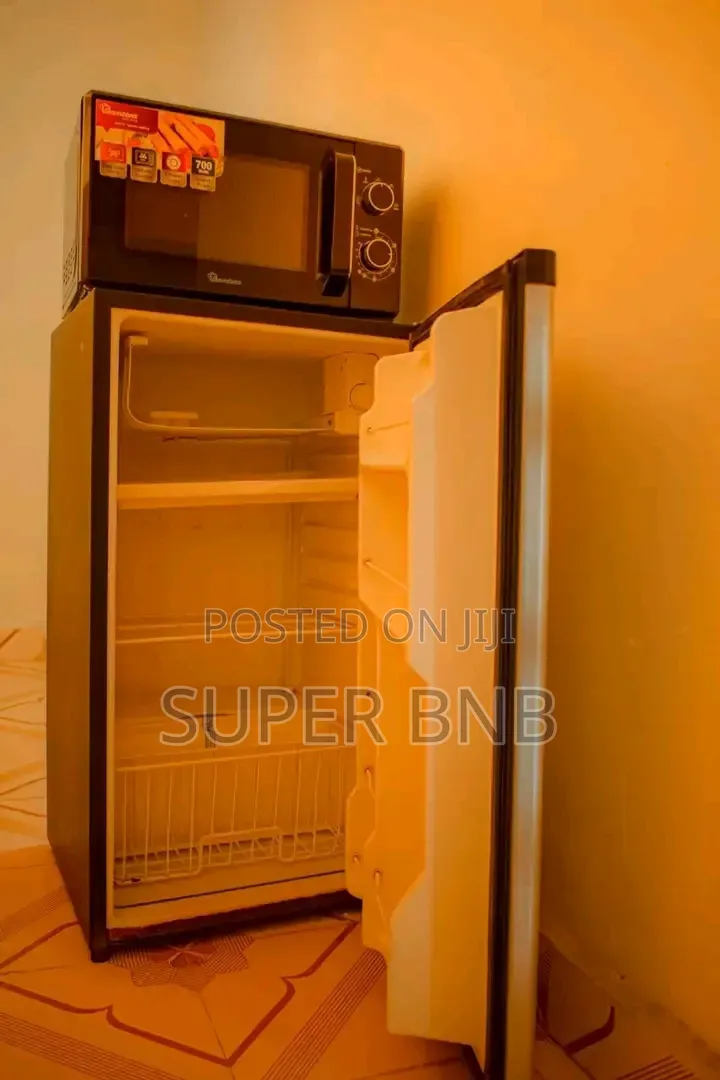 Airbnb Kamakis Eastern Bypass 1.7 Lounge