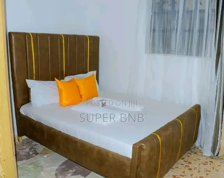 Airbnb Kamakis Eastern Bypass 1.7 Lounge