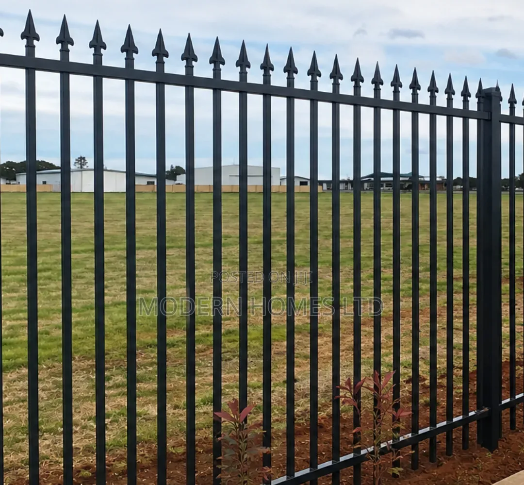  Premium Steel Fencing - Strong. Secure. Stylish.