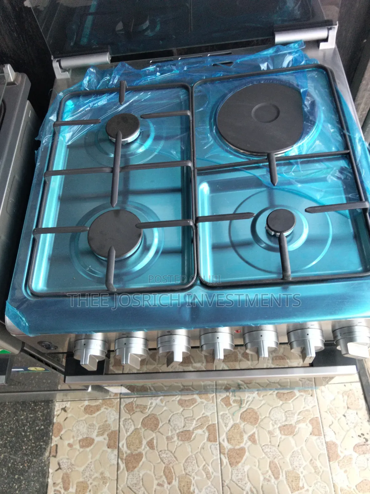 Black Haier Cooker 3+1 With Electric Oven