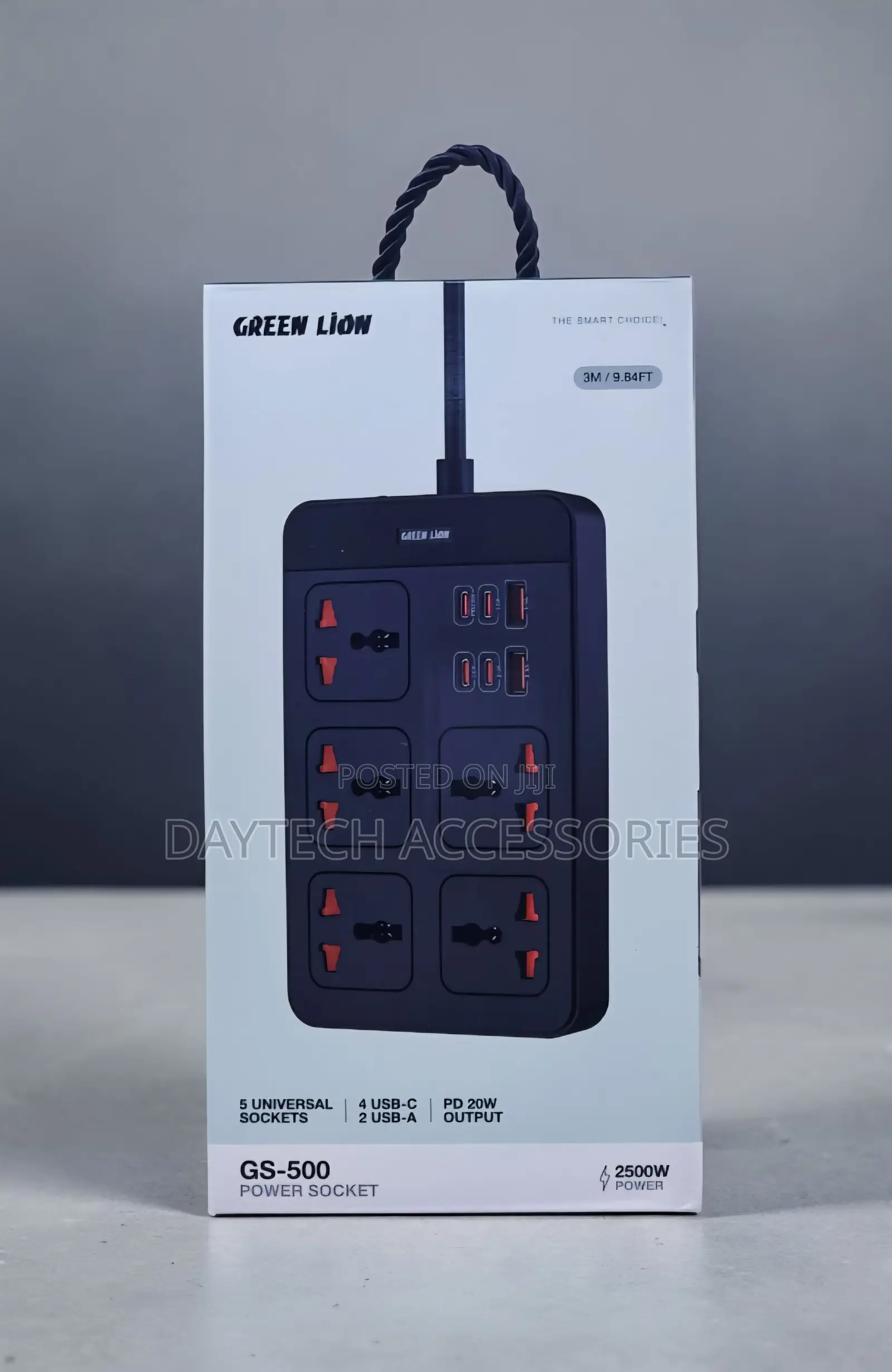 Green Lion GS-500 11 in 1 Power Socket (Model: GNGS500PSBK) in Black.