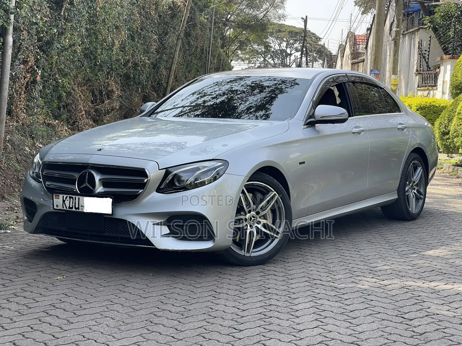 Mercedes-Benz E350e 2018 Silver