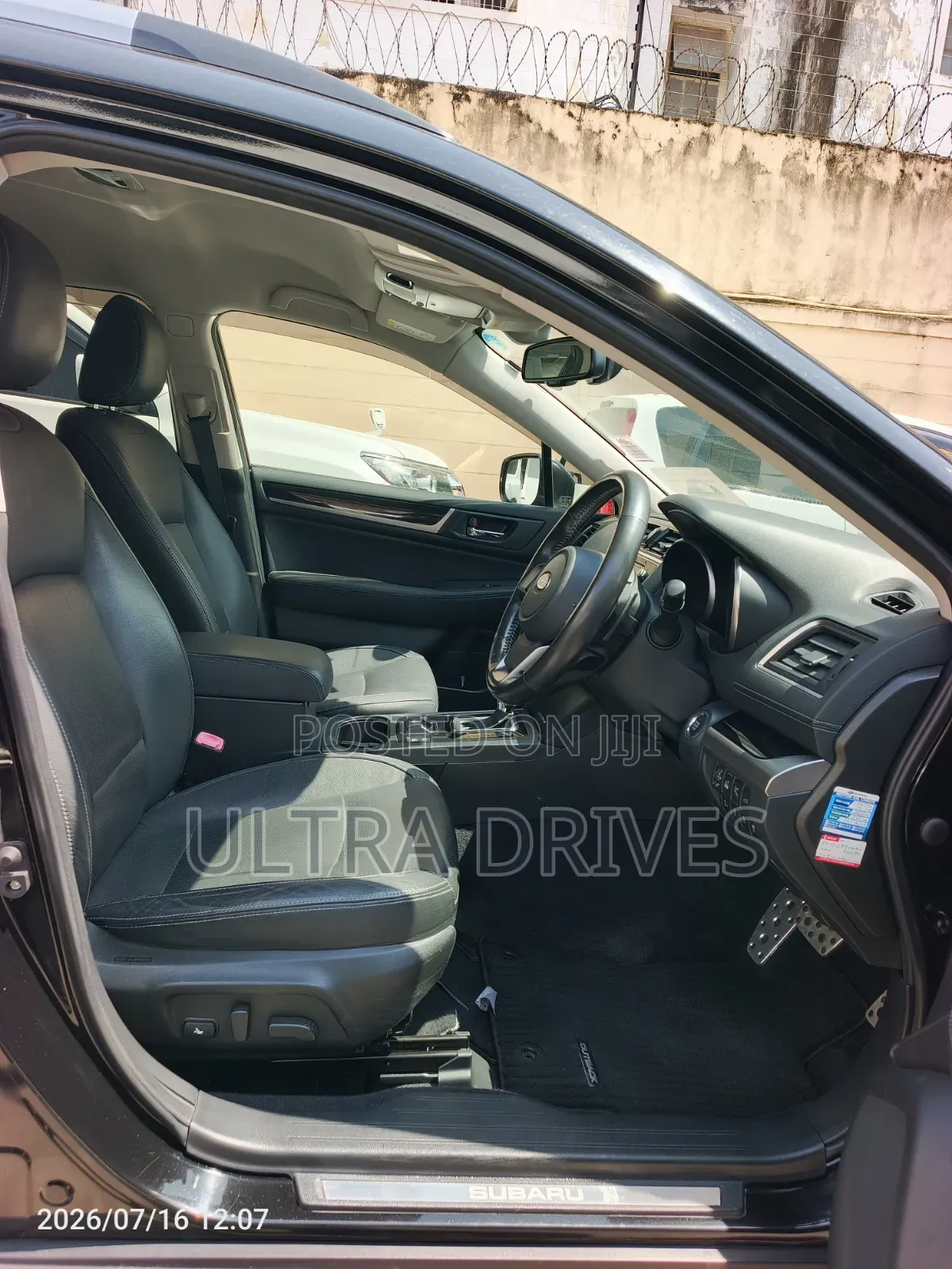 Subaru Outback 2019 Black