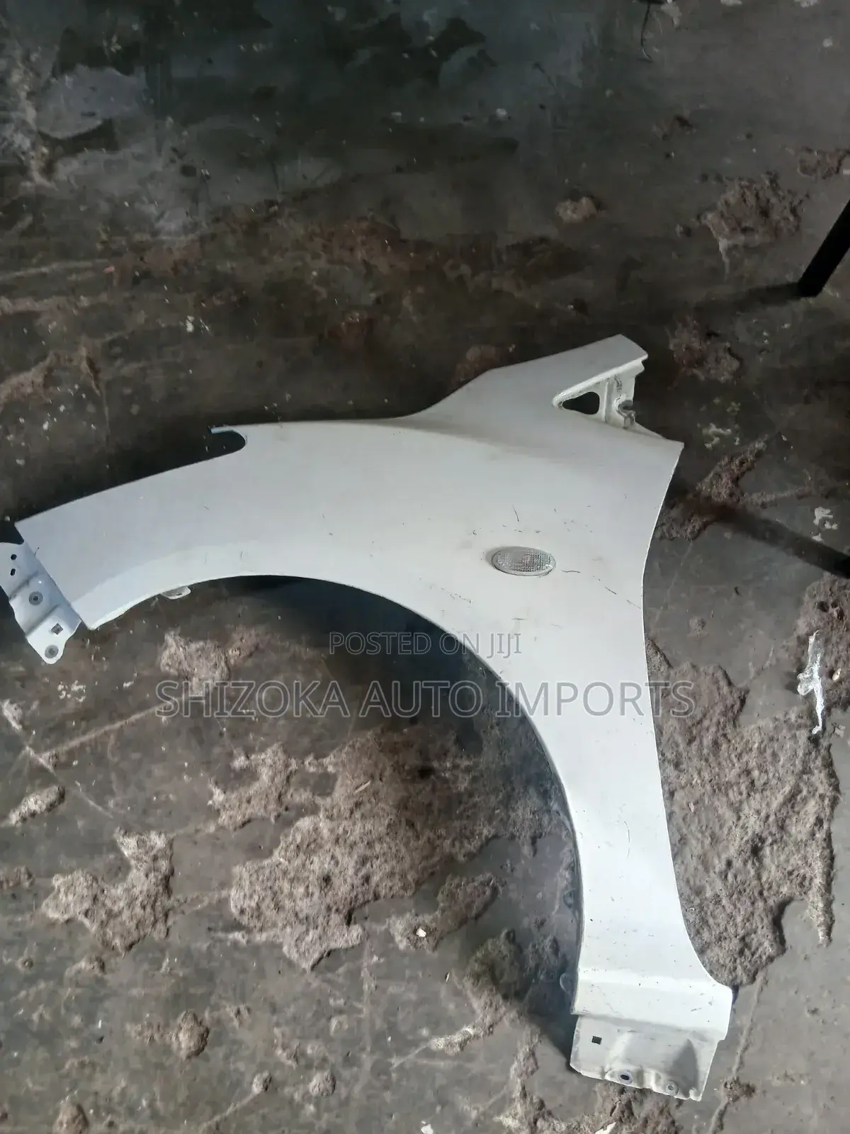 Mazda Demio DE LH Wing/Fender