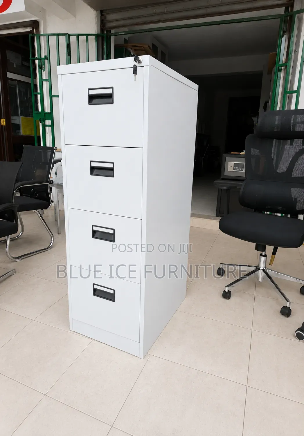 Heavy Duty Quality 4 Drawer Lockable Cabinet