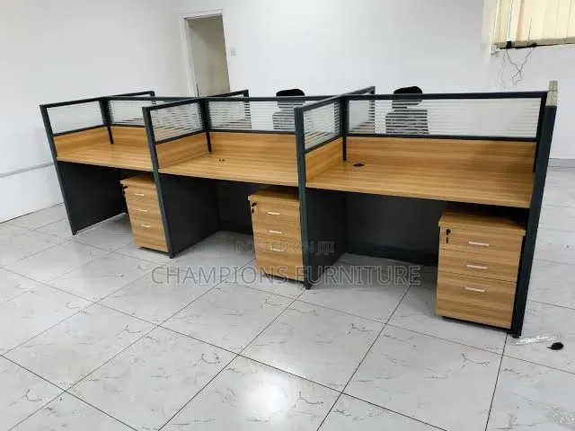 Six-Way Workstation Module