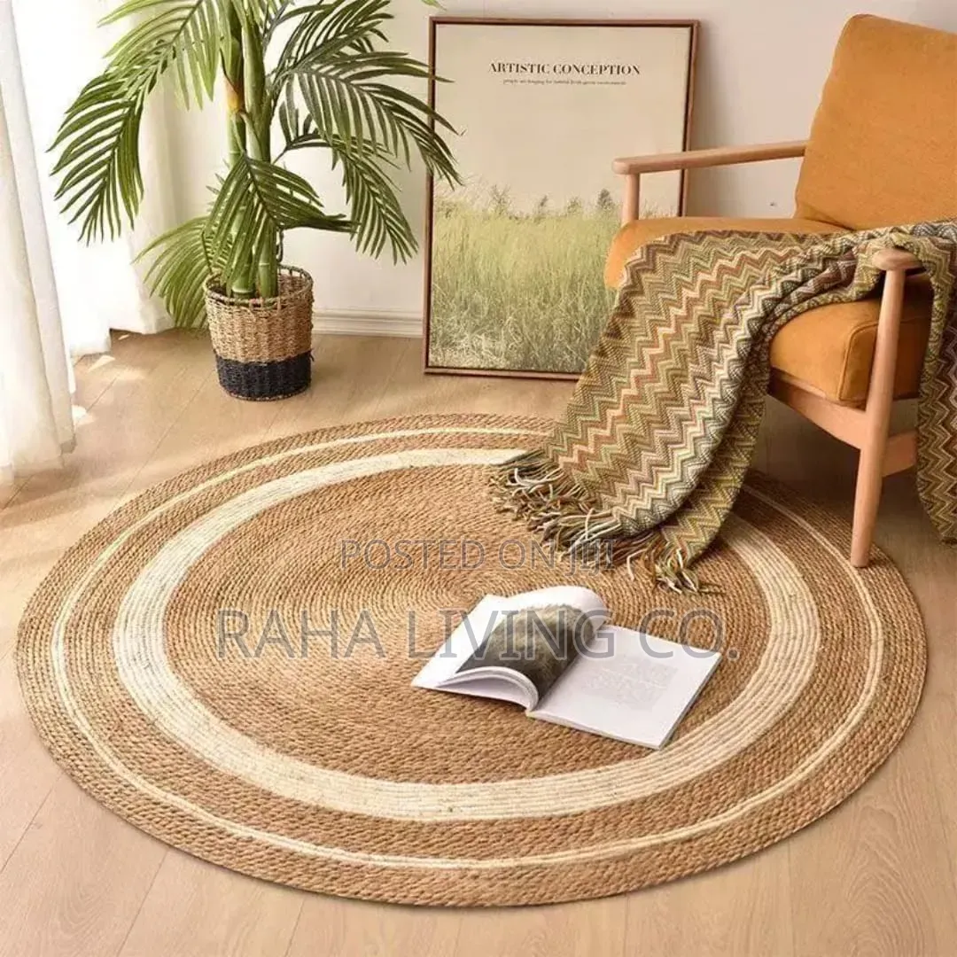 Hand Braided Natural Round Jute Rug for Home Décor