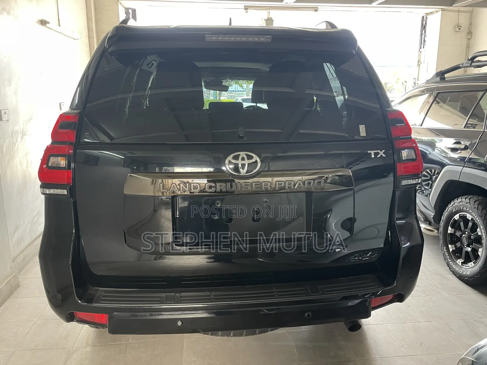 Toyota Land Cruiser Prado 2.7 2022 Black