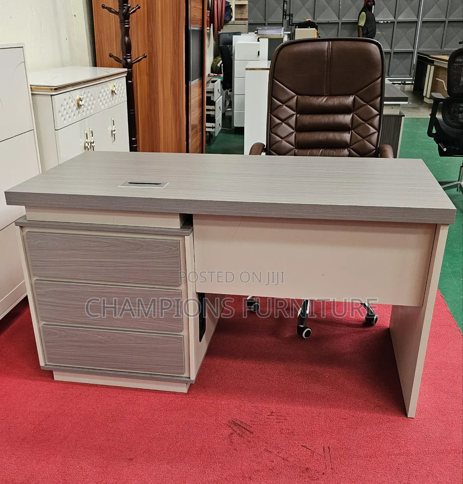 1.4M Apex Office Desk