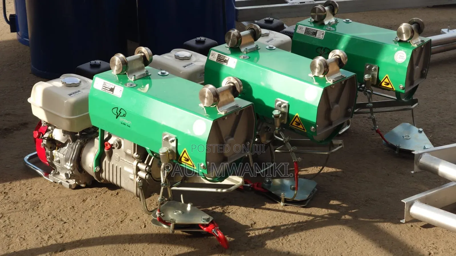 IORI DS 1000 Concrete and Material Hoist (1-Tonne)