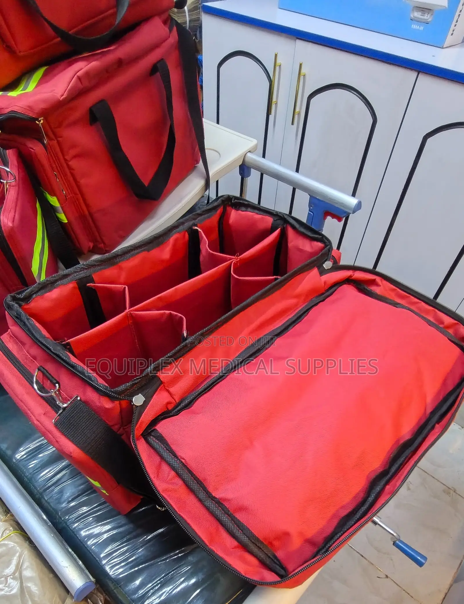 Emergency Response Bag (Trauma Bag)