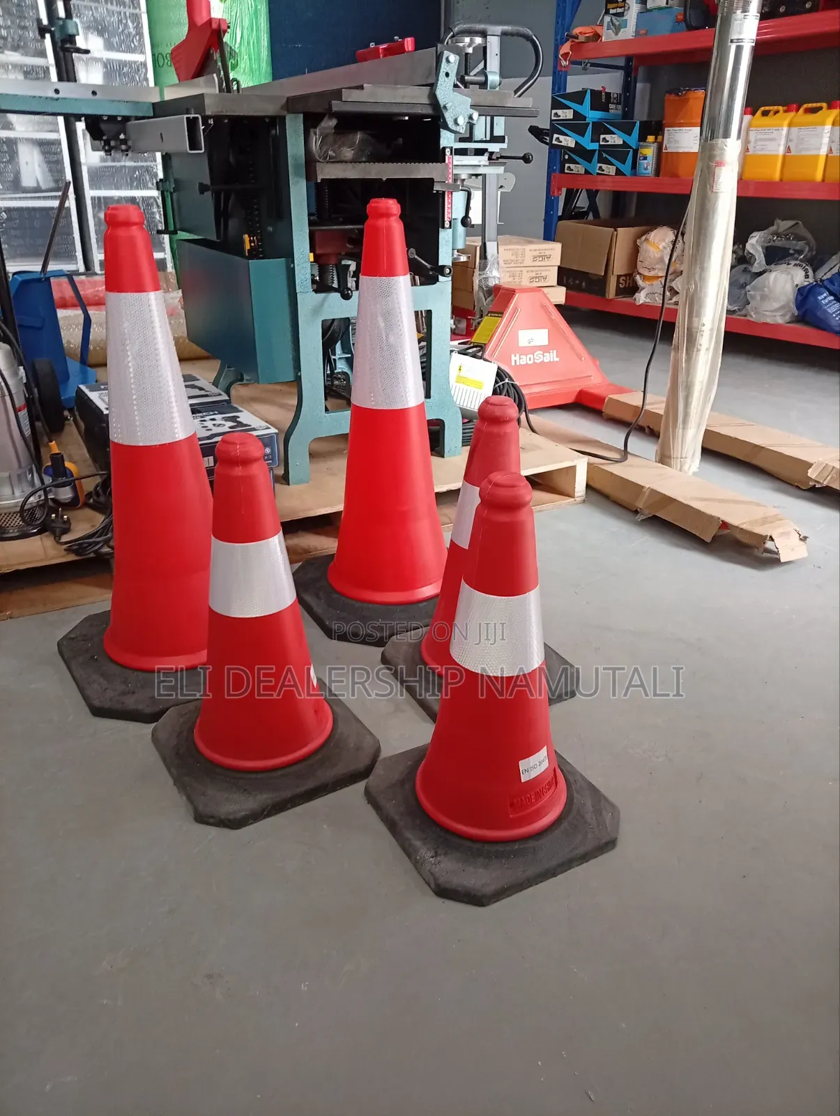 Heavy Duty Reflective Cone 75cm – Traffic Control & Hazard Warning