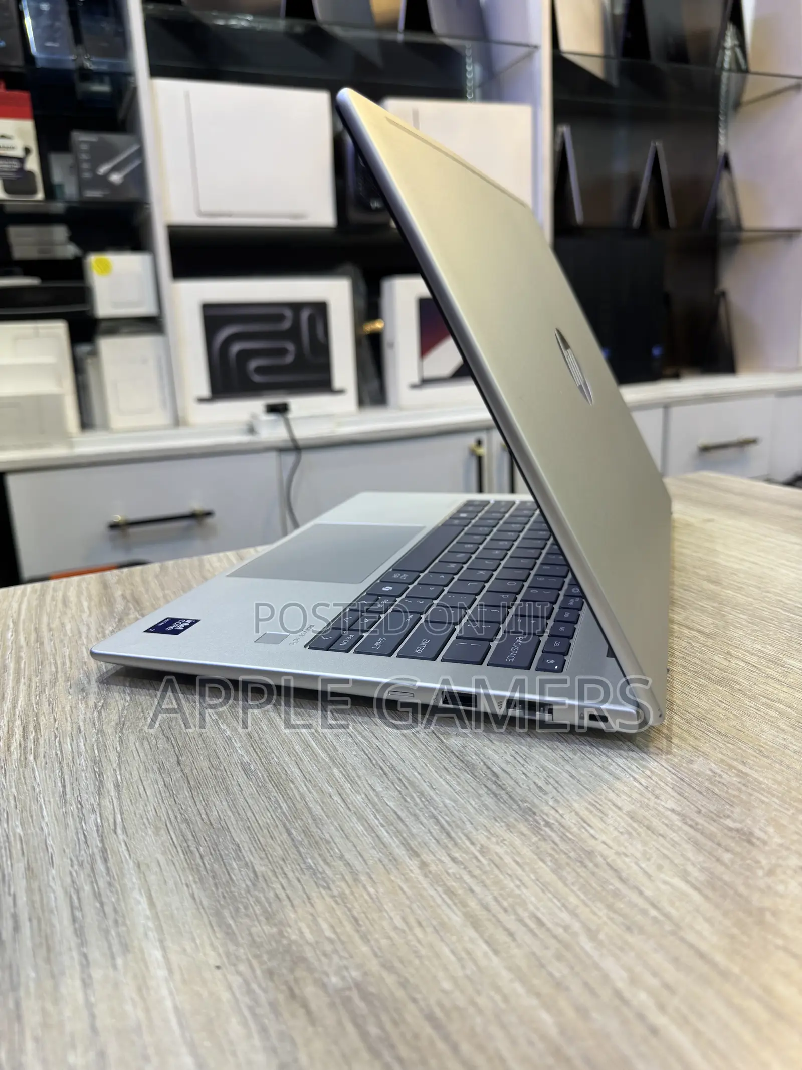 Laptop HP ProBook 440 G10 16GB Intel Core Ultra 7 SSD 512GB