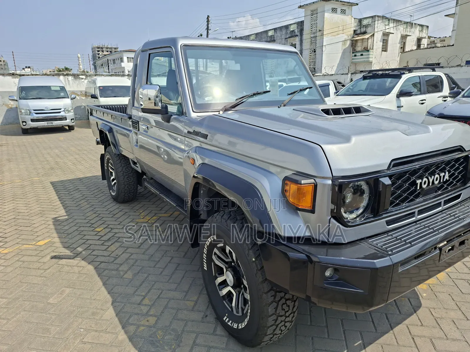 Toyota Land Cruiser 2019 White