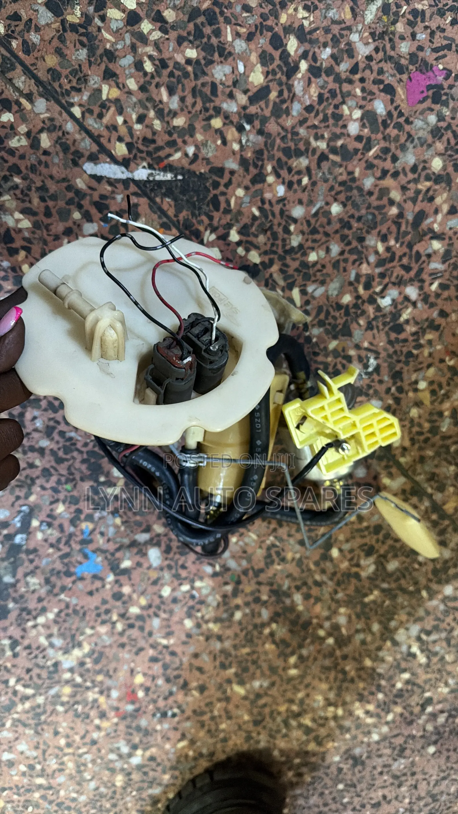 Nissan Y11 Complete Fuel Pump