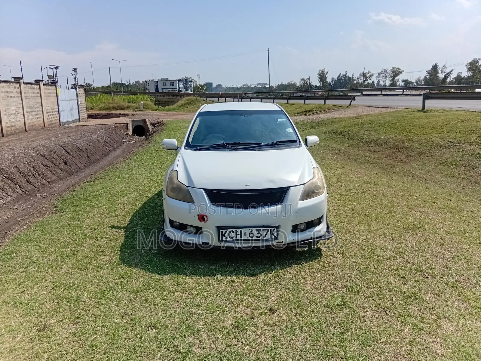Toyota Blade 2009 White