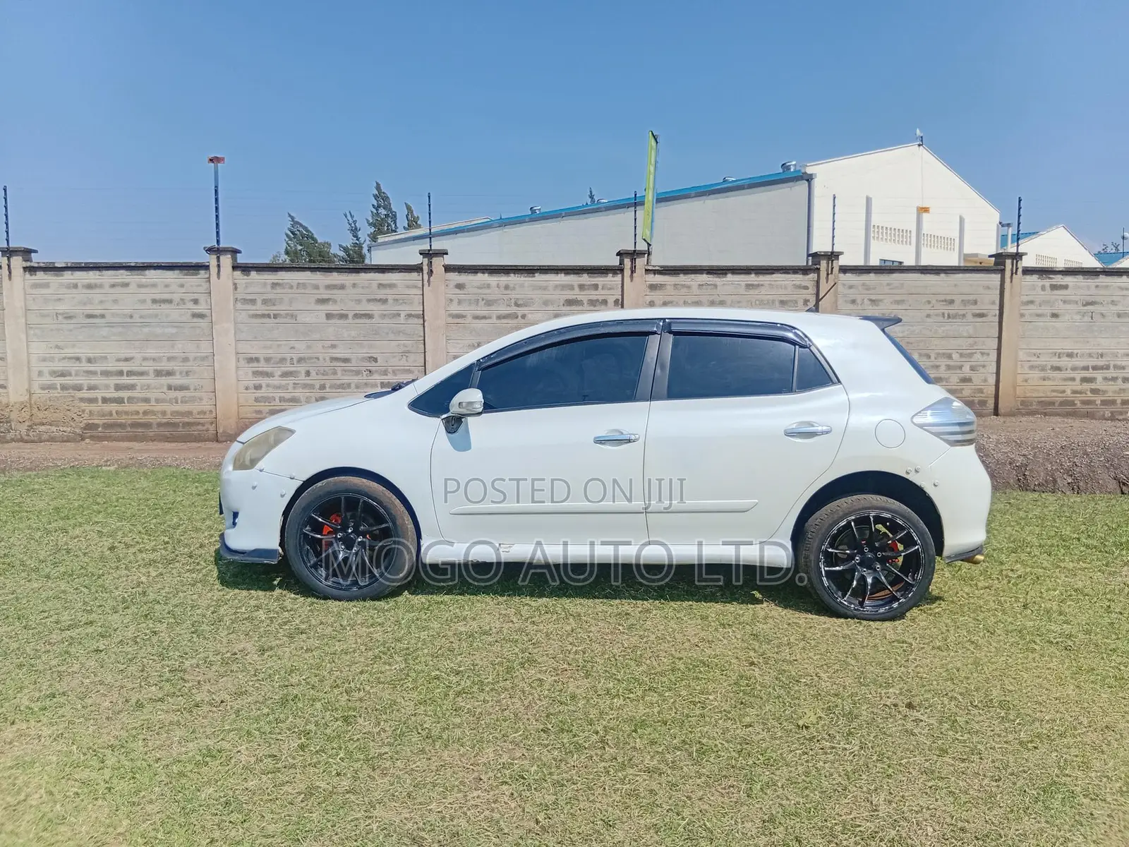 Toyota Blade 2009 White