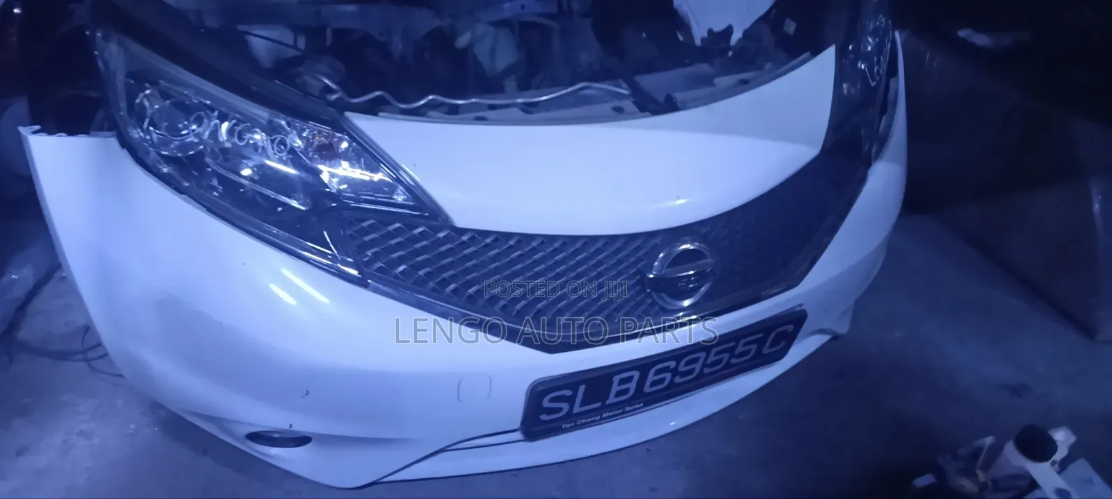 Nissan Note Nosecut 2015 1 PC