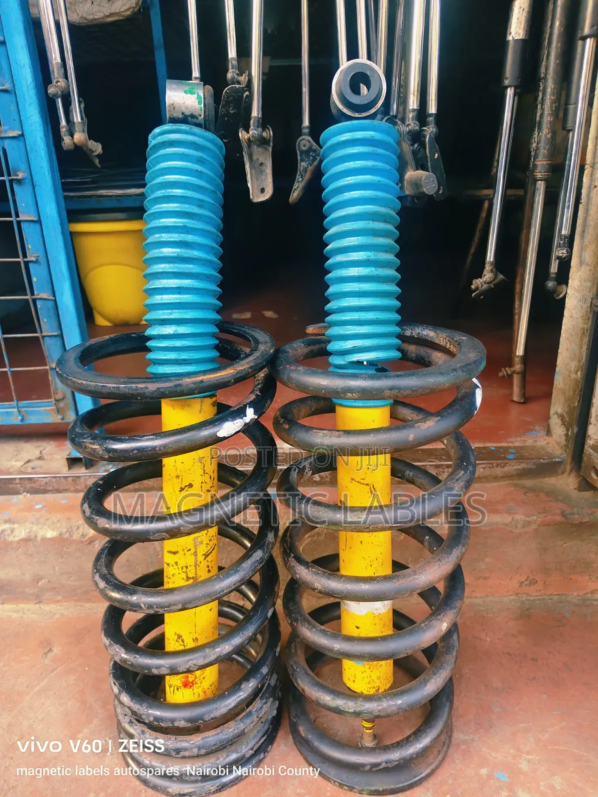 Land Rover/Defender 110 Heavy Duty Suspension Coil Springs