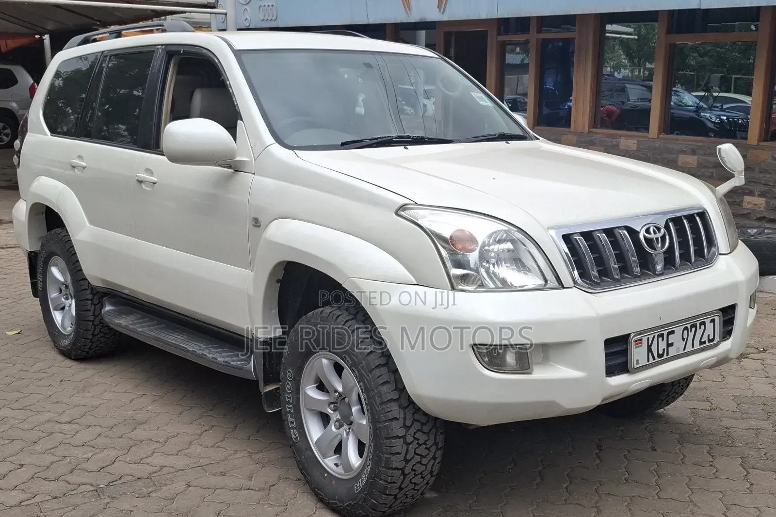 Toyota Land Cruiser Prado 2008 White