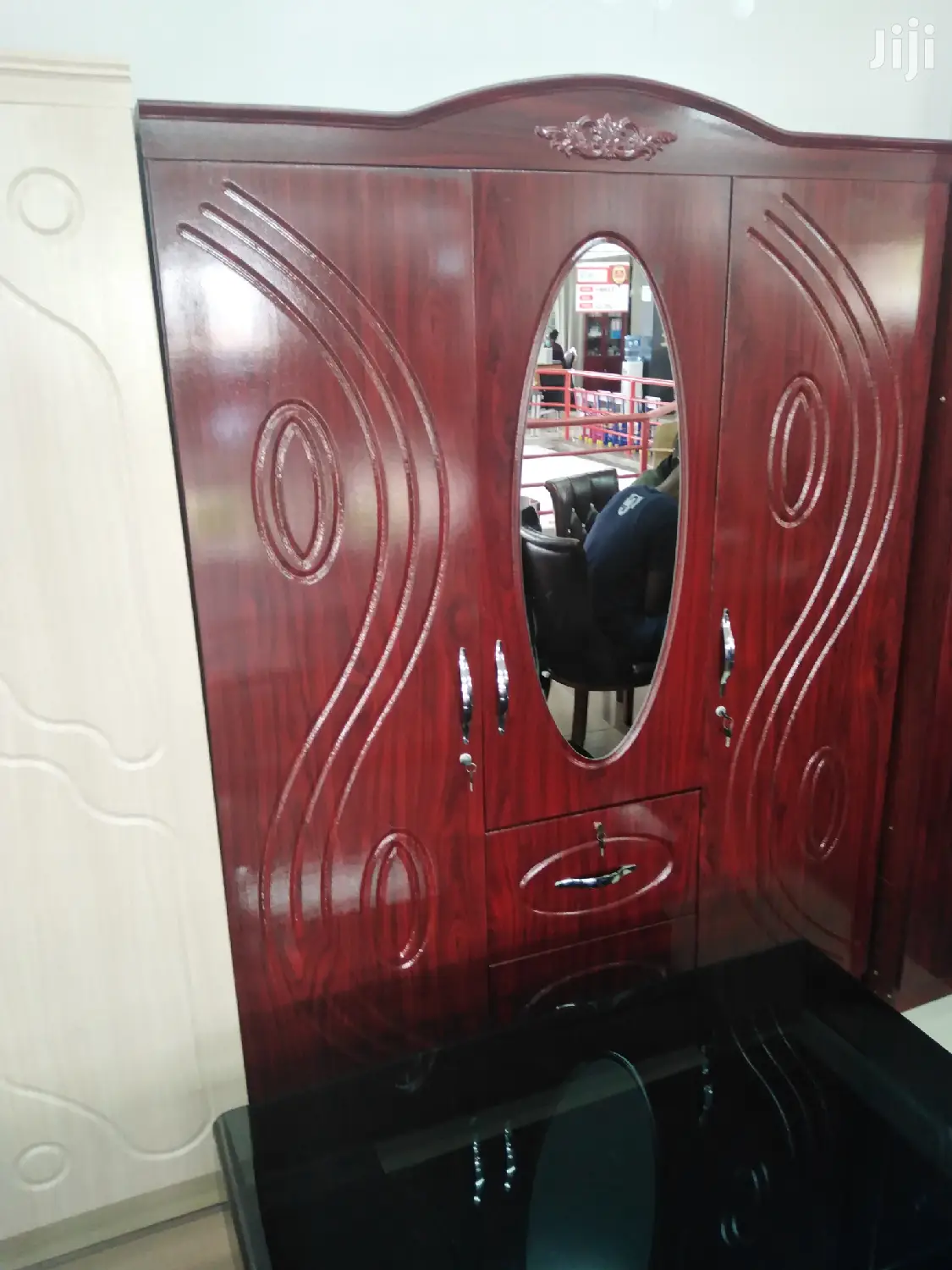 Wardrobe 111
