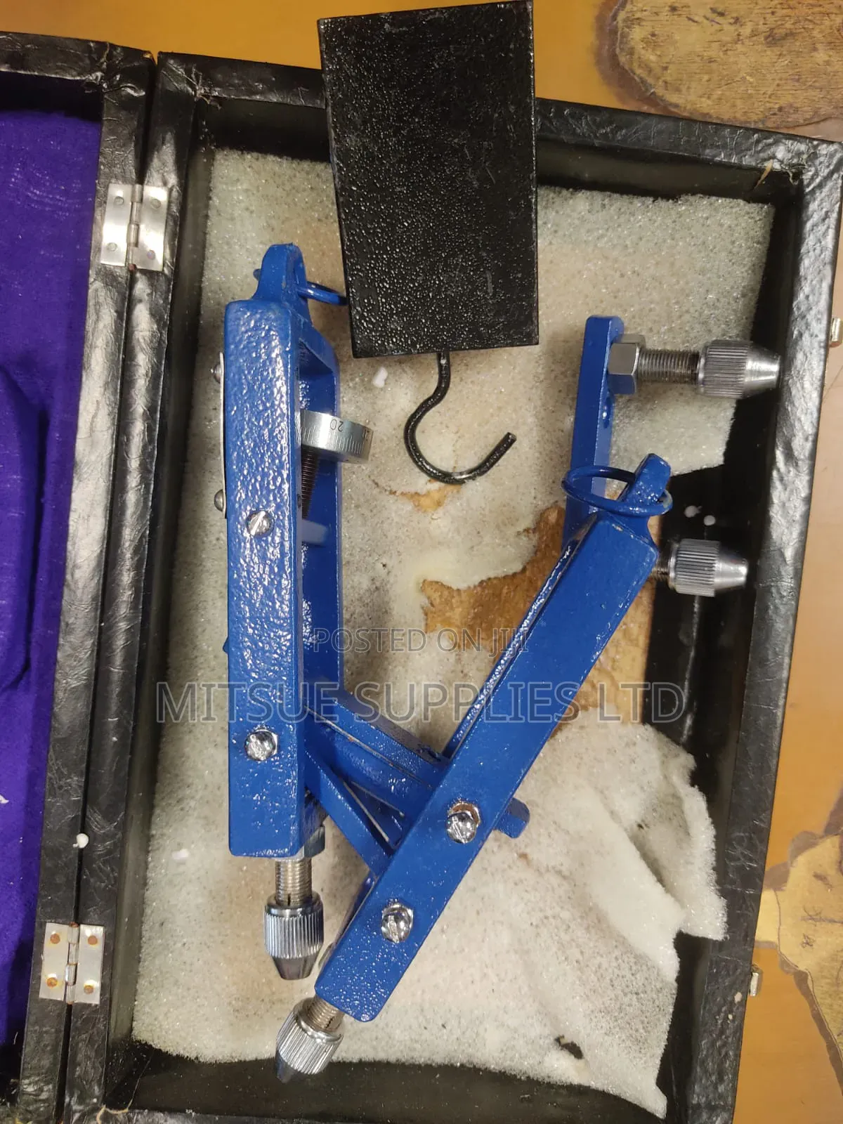 Young Modulus Apparatus for Physics Laboratory Use