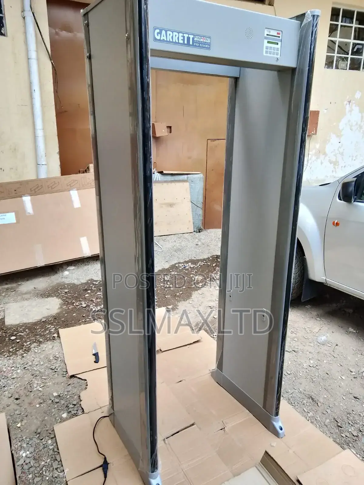 Walk Through Metal Detector