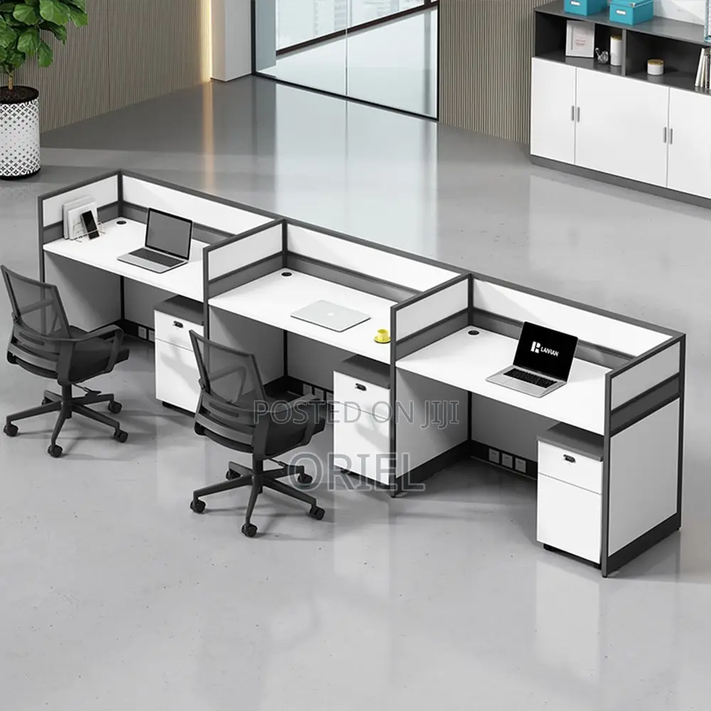 Office Workstation 3-Seater Straight Office Workstation