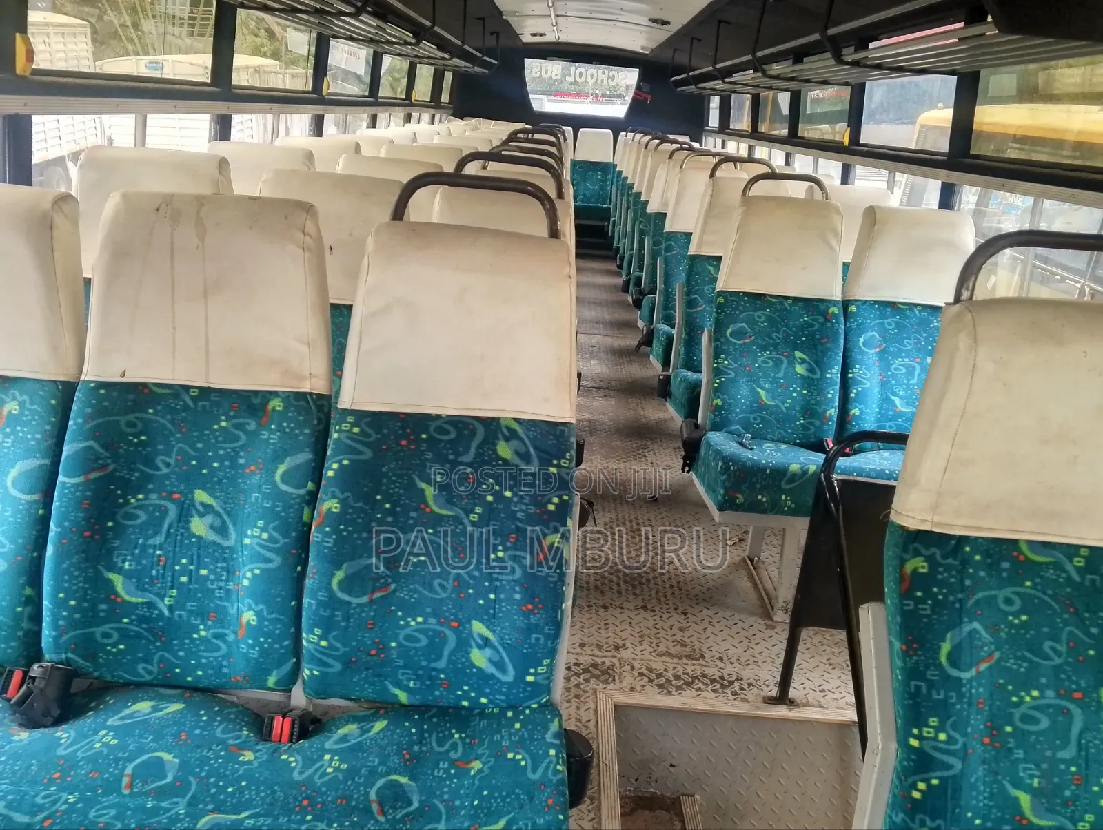 Isuzu Executive Bus 1997 Yellow