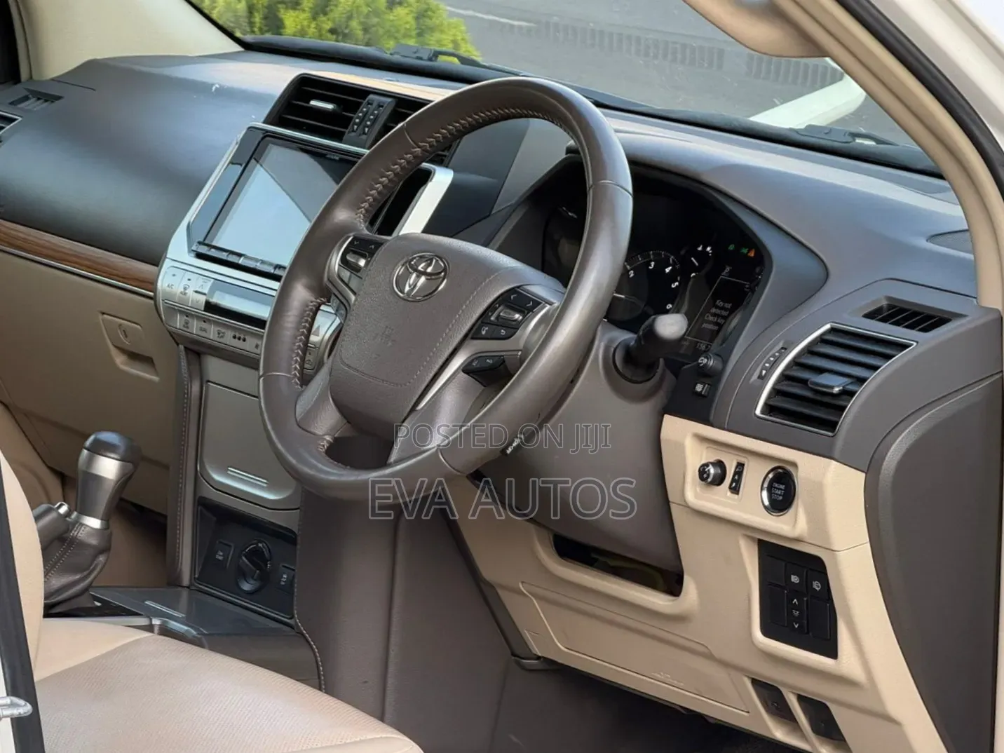 Toyota Land Cruiser Prado 2019 White