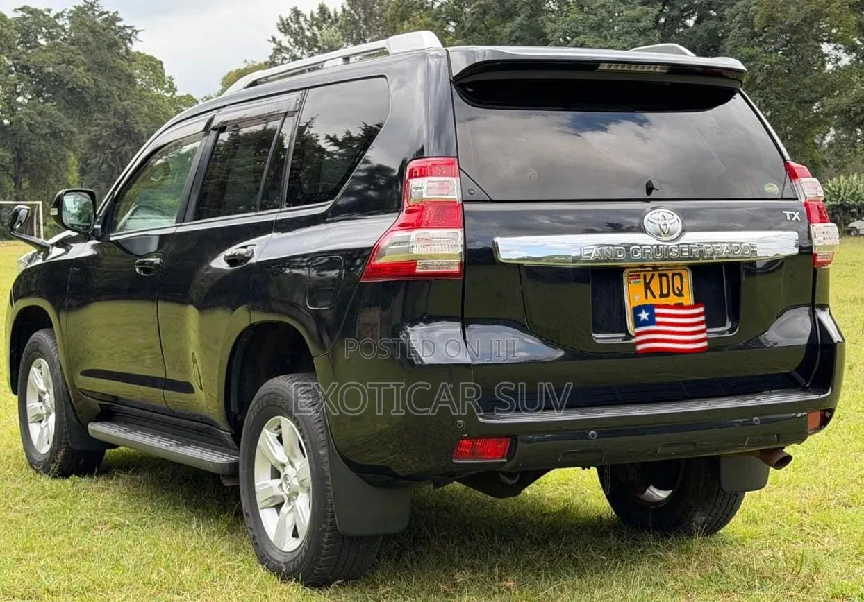 Toyota Land Cruiser Prado 2.8 D-4D 2016 Black